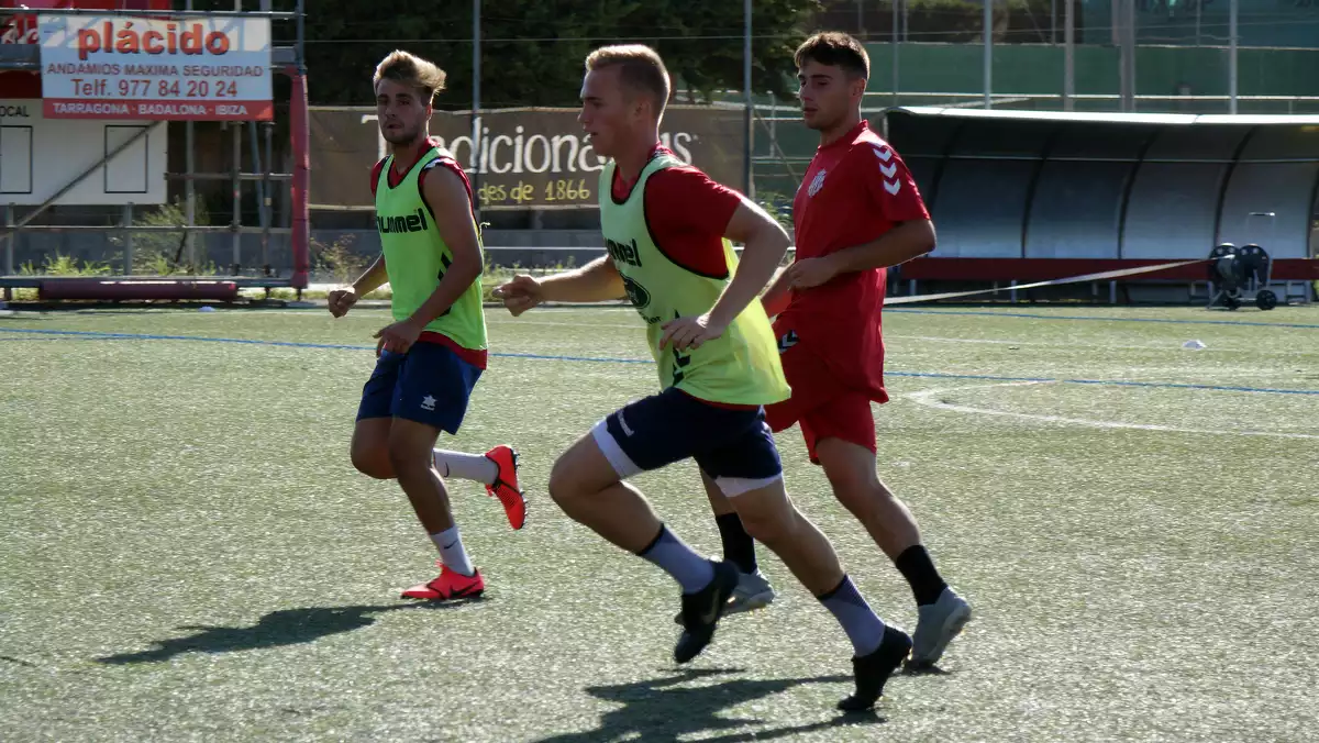 El Nàstic juvenil, durant un entrenament a l'annex al Nou Estadi