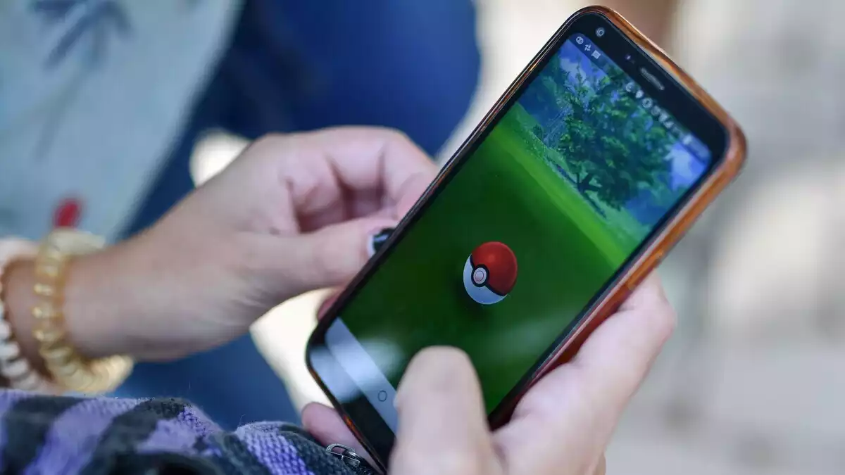 Les pokéball són l'eina indispensable per capturar les criatures de la saga japonesa