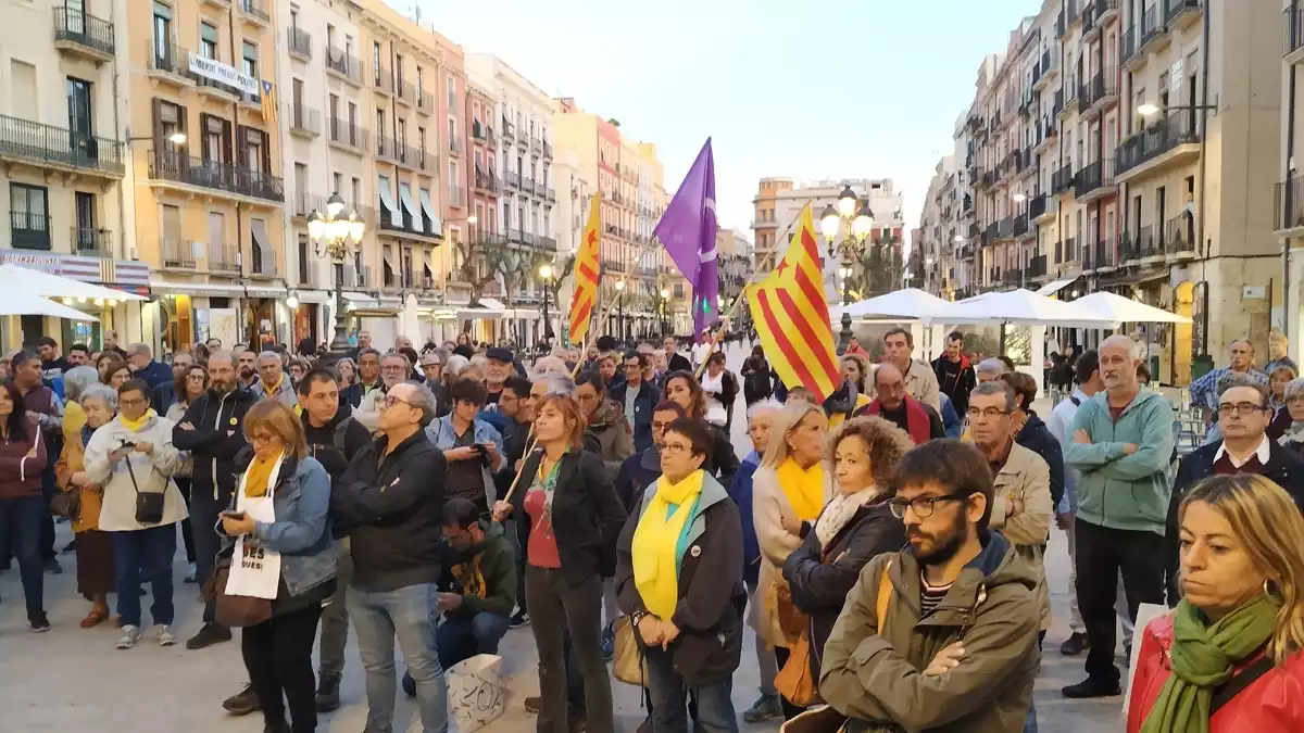 Imatge de la concentració, a la plaça de la Font de Tarragona