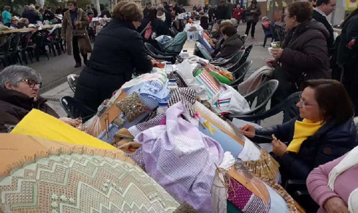 La Fira de Santa Llúcia de l'Arboç es celebra el mes de desembre.