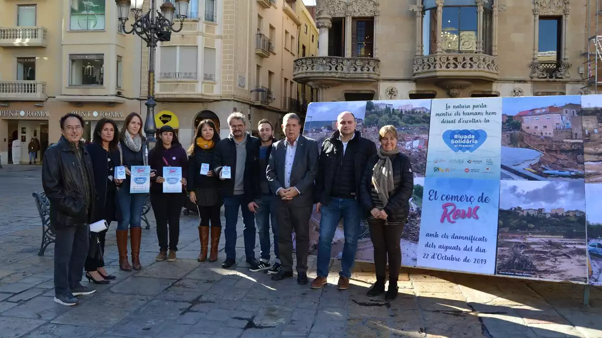Imatge de la presentació de les accions dels comerços de Reus per ajudar la Riuada solidària al Francolí