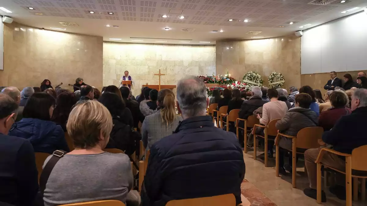 Imatge del Tanatori Municipal de Reus durant la cerimònia d'Òscar Saladié Moreno