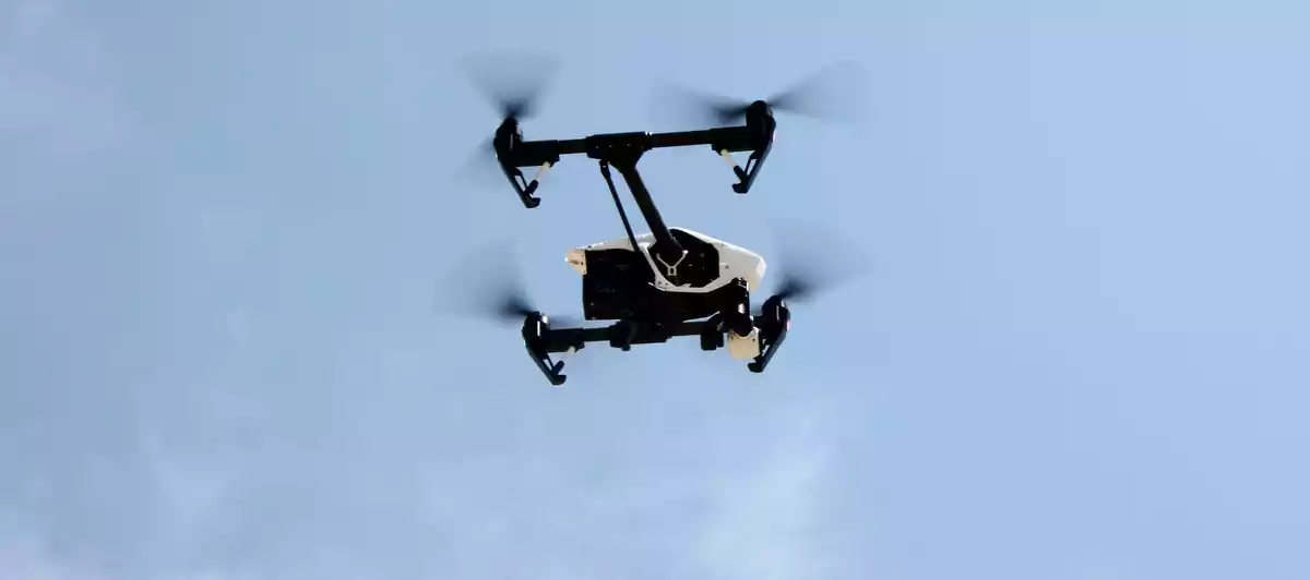 El dron de la policia local de Cunit.