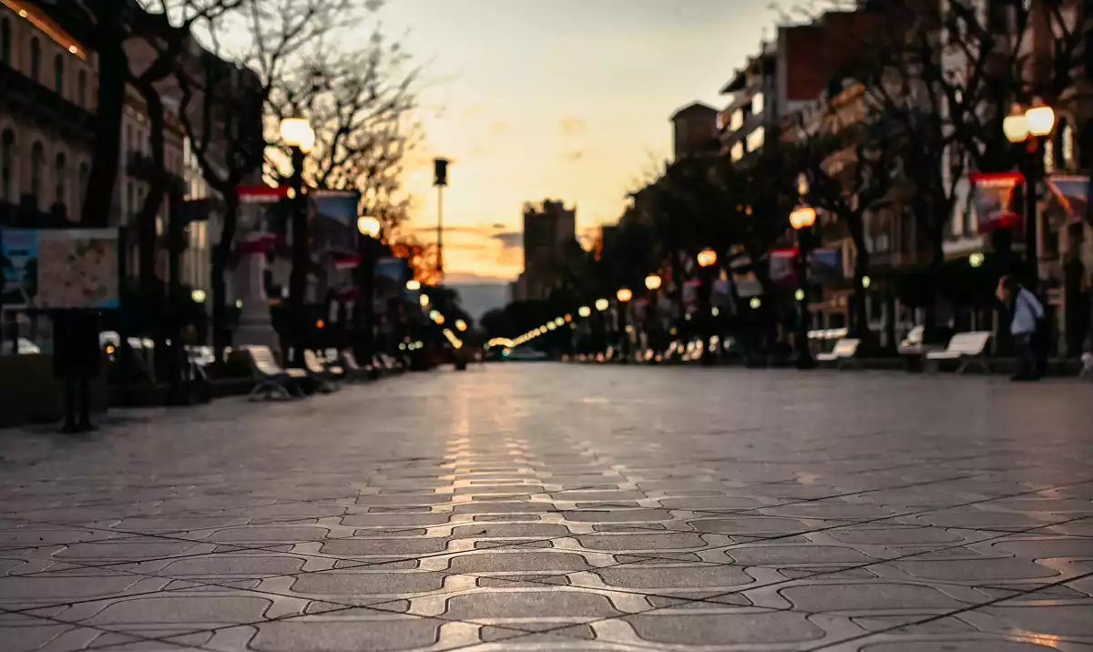 La Rambla Nova de Tarragona, buida