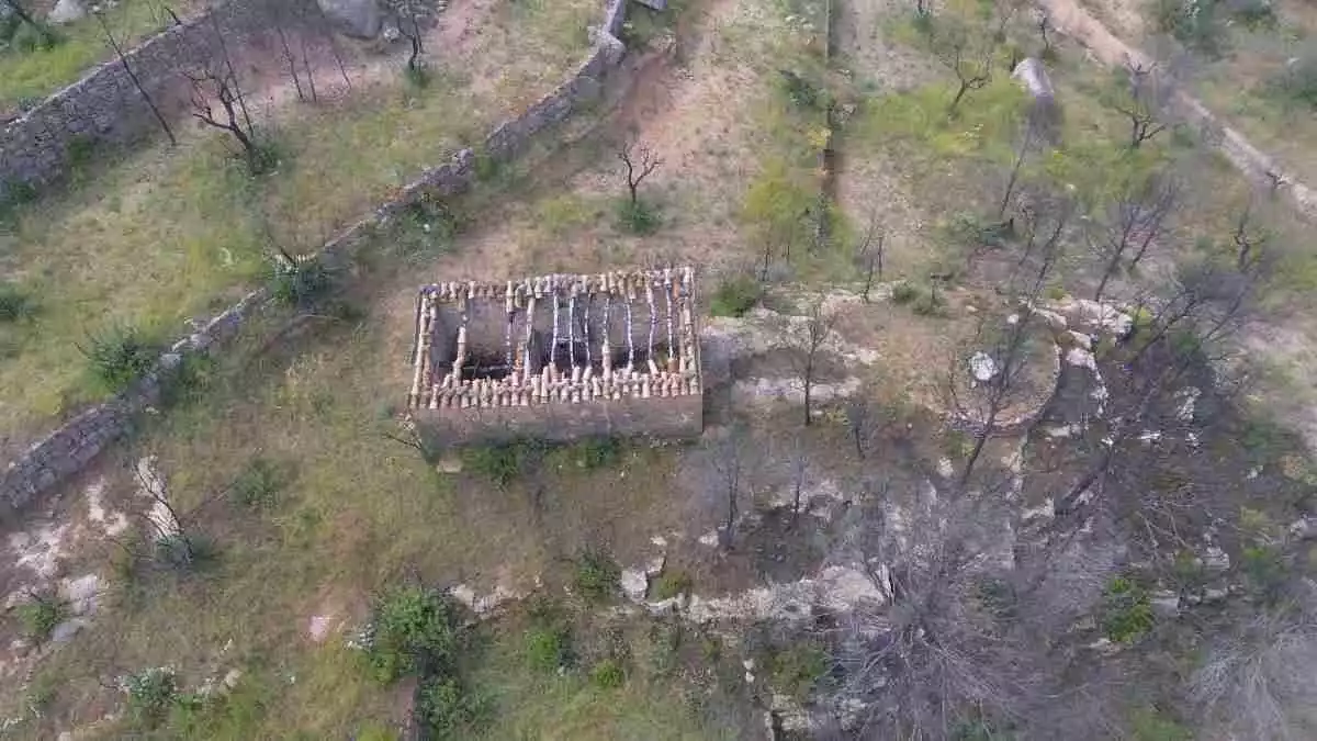 Imatge aèria de l'incendi de la Ribera d'Ebre, un any després