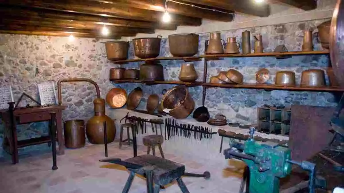 Imatge de l'interior de la casa pairal de Gaudí a Riudoms