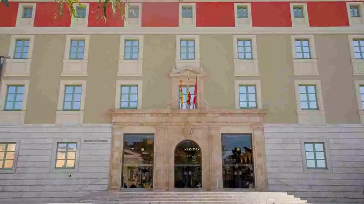 Imatge d'arxiu de la façana de la Diputació de Tarragona