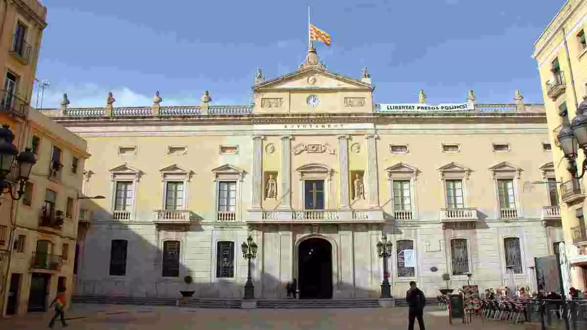 Imatge de la façana de l'Ajuntament de Tarragona