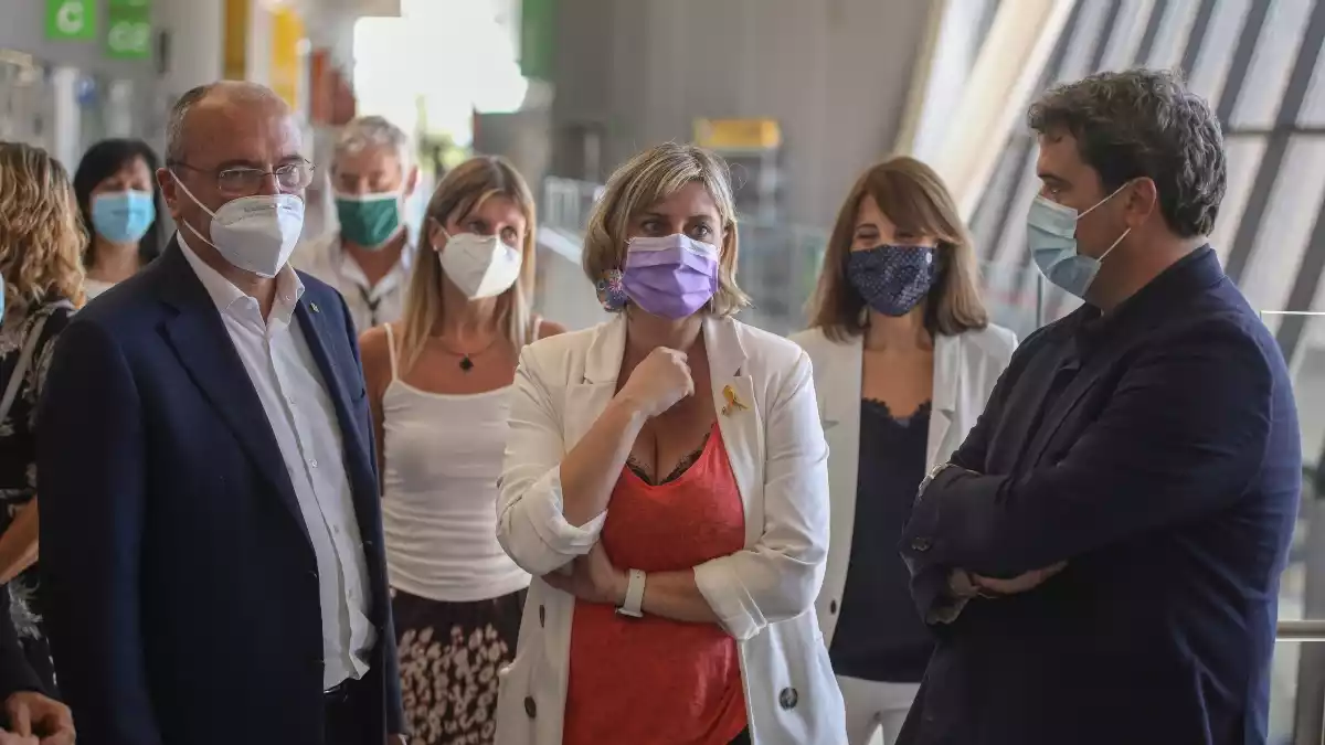 La consellera Alba Vergés durant la seva visita a l'Hospital Sant Joan de Reus