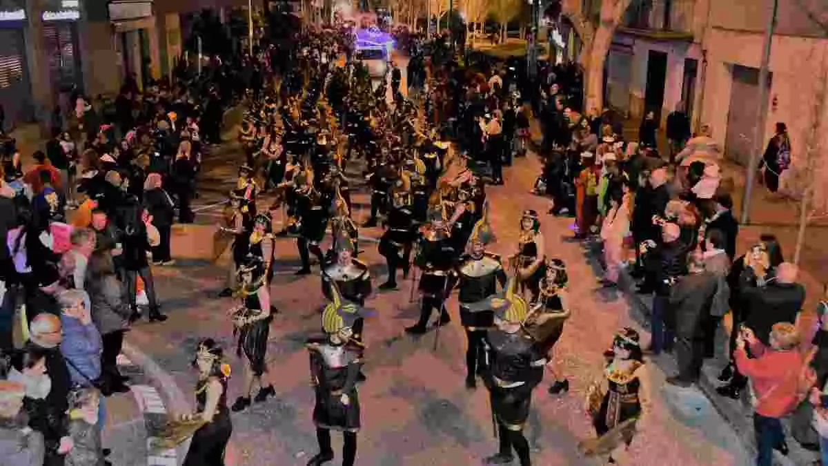 Gran Rua del dissabte del Carnaval de Torredembarra discover