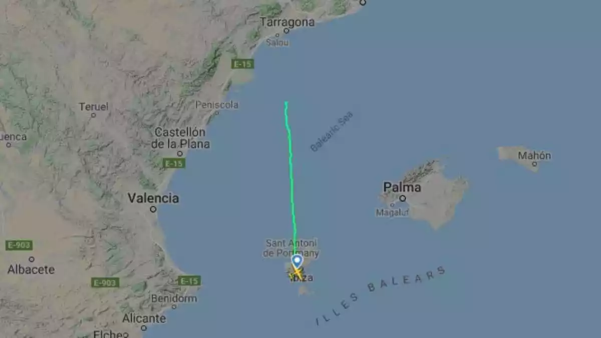 Radar d'on va desaparèixer l'avioneta al Mediterrani