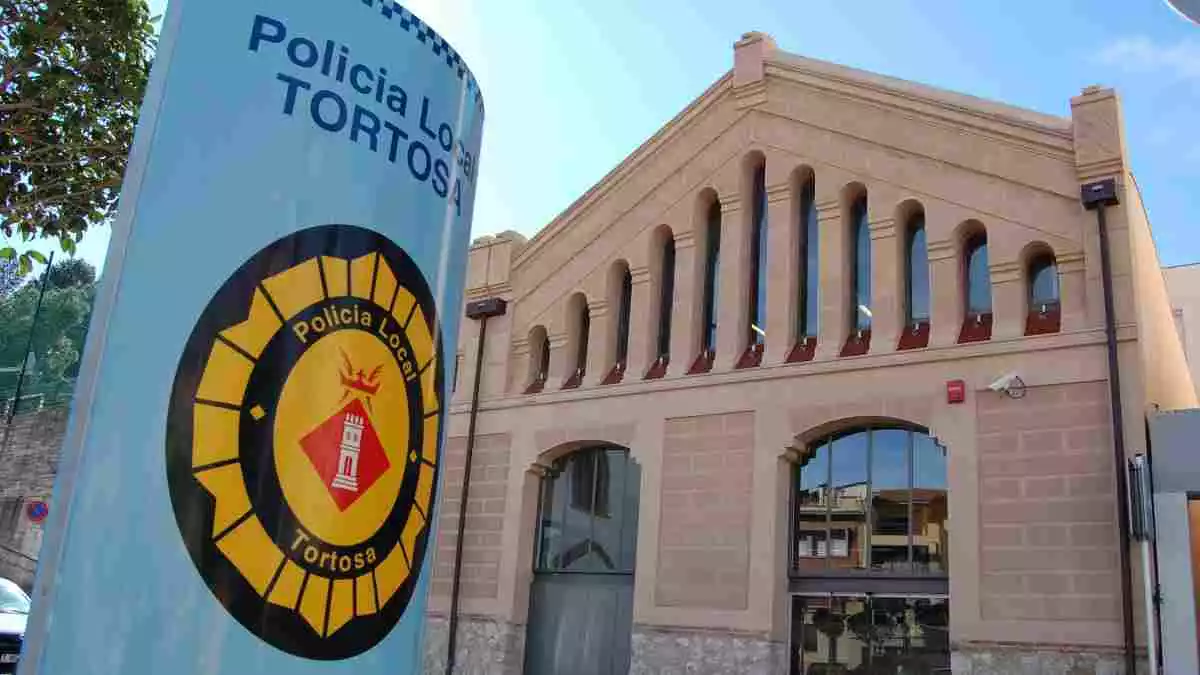 Imatge de la comissaria de la Policia Local de Tortosa