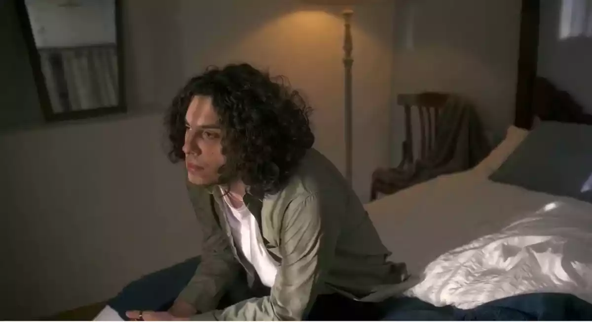 Frame del videoclip de Guardafuegos 'Si puedo volver'.