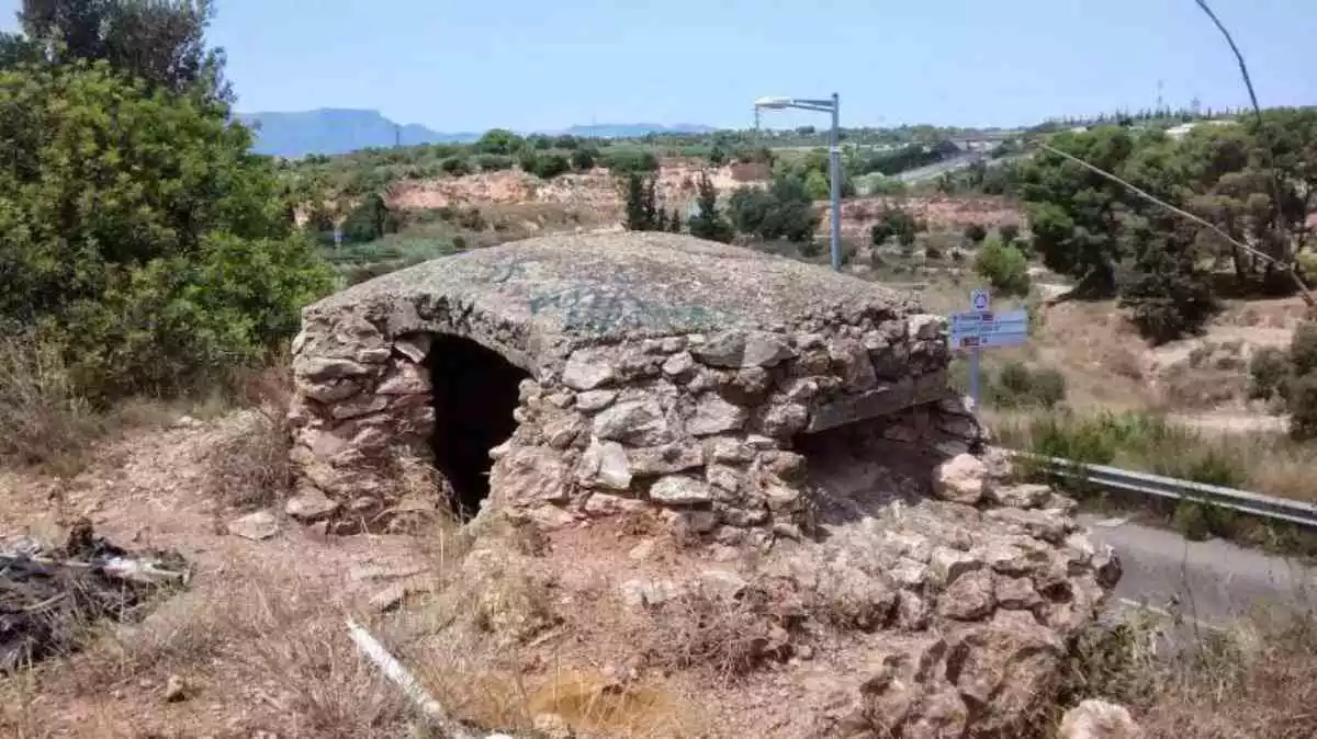 Un dels nius de metralladores a Amposta