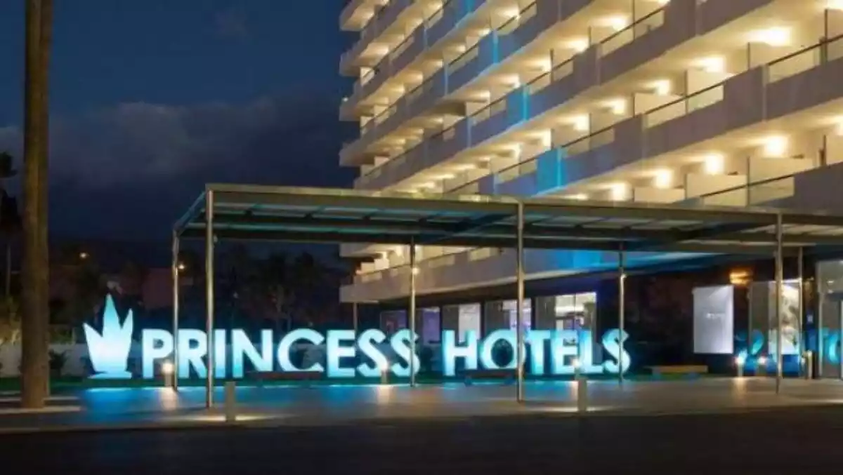 Entrada d'un Princess Hotels