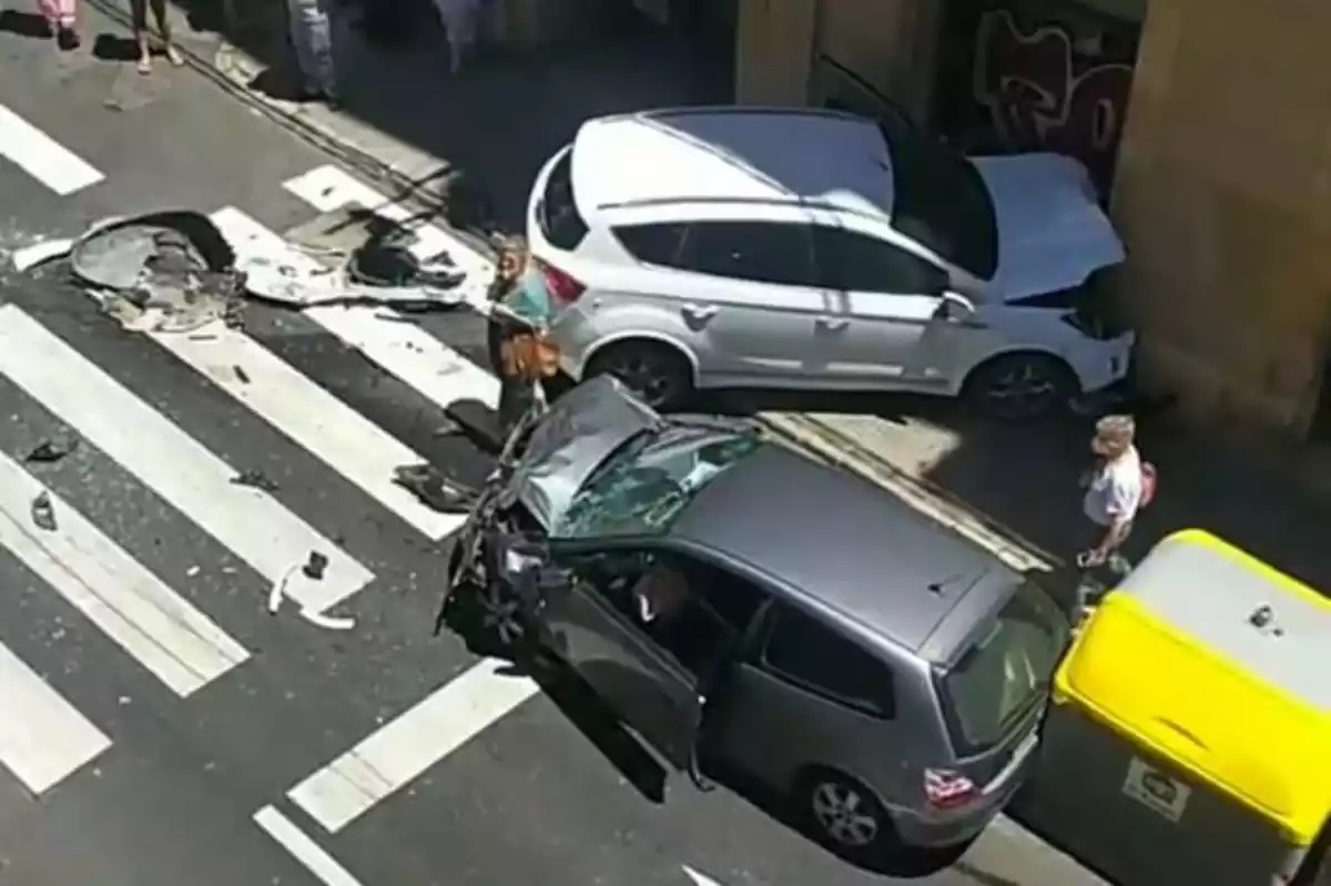 Un accident al carrer Apodaca de Tarragona