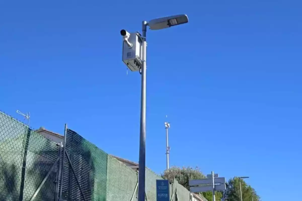 Una càmera de videovigilància a Calafell.