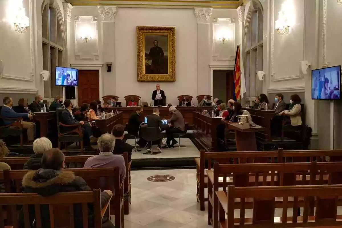 El plenari municipal de Reus, novament en format presencial