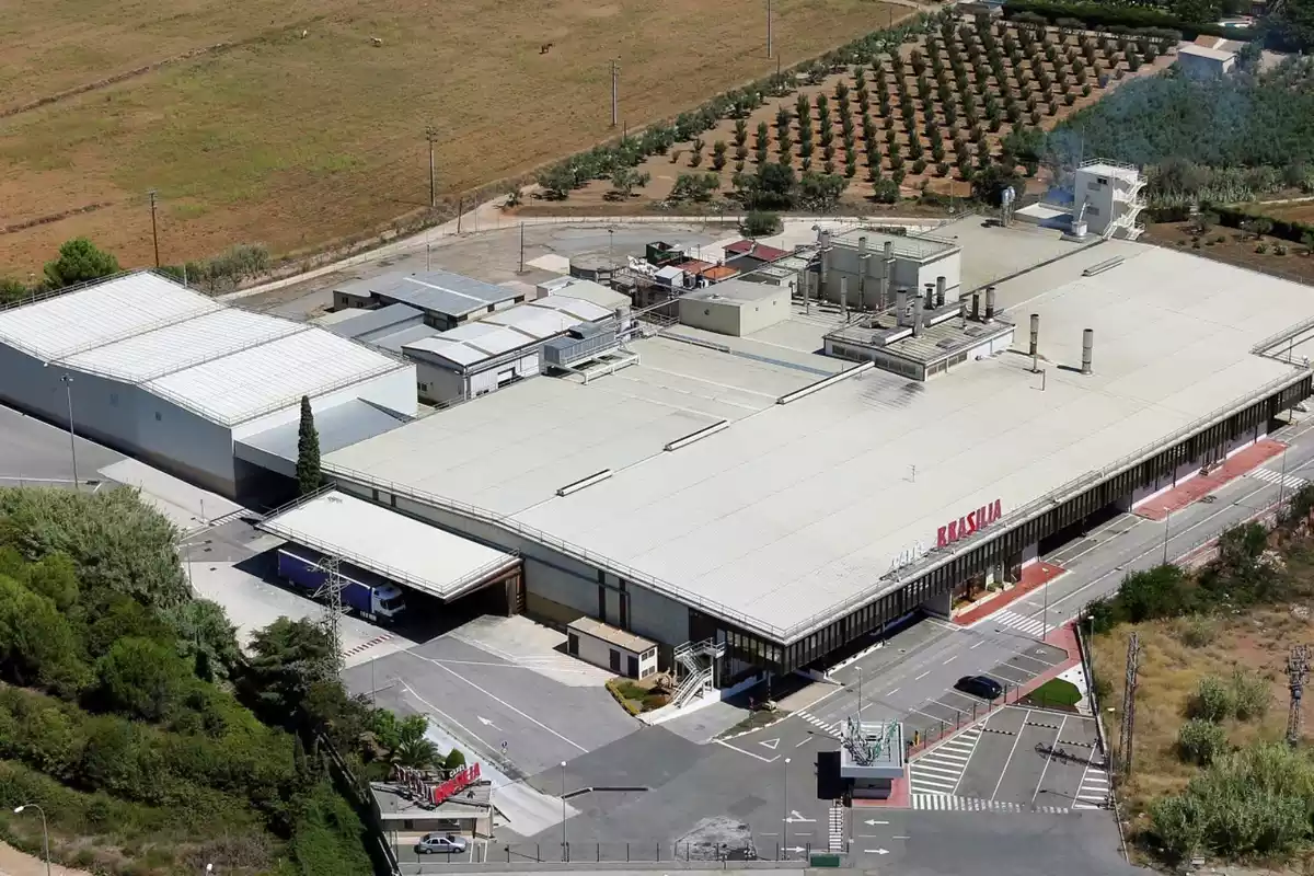 Imatge de la planta de producció de Nestlé a l'avinguda Tarragona de Reus