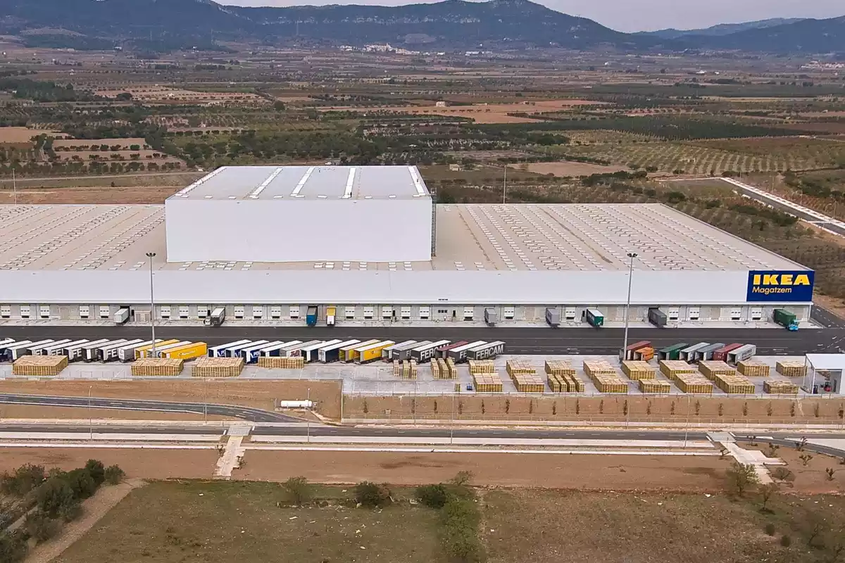 El magatzem d'IKEA a Valls