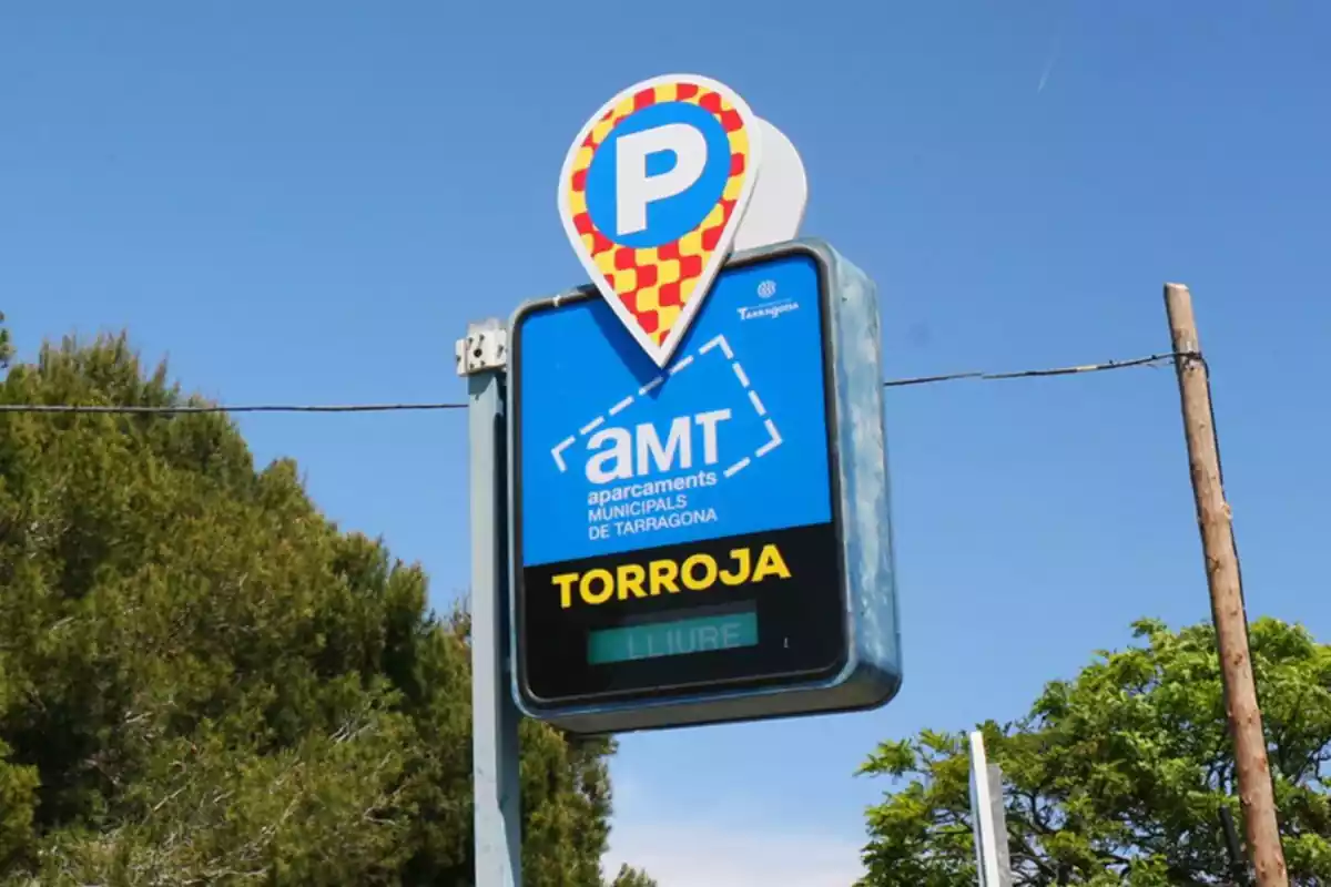 Imatge del cartell de senyalització del pàrquing Torroja de Tarragona