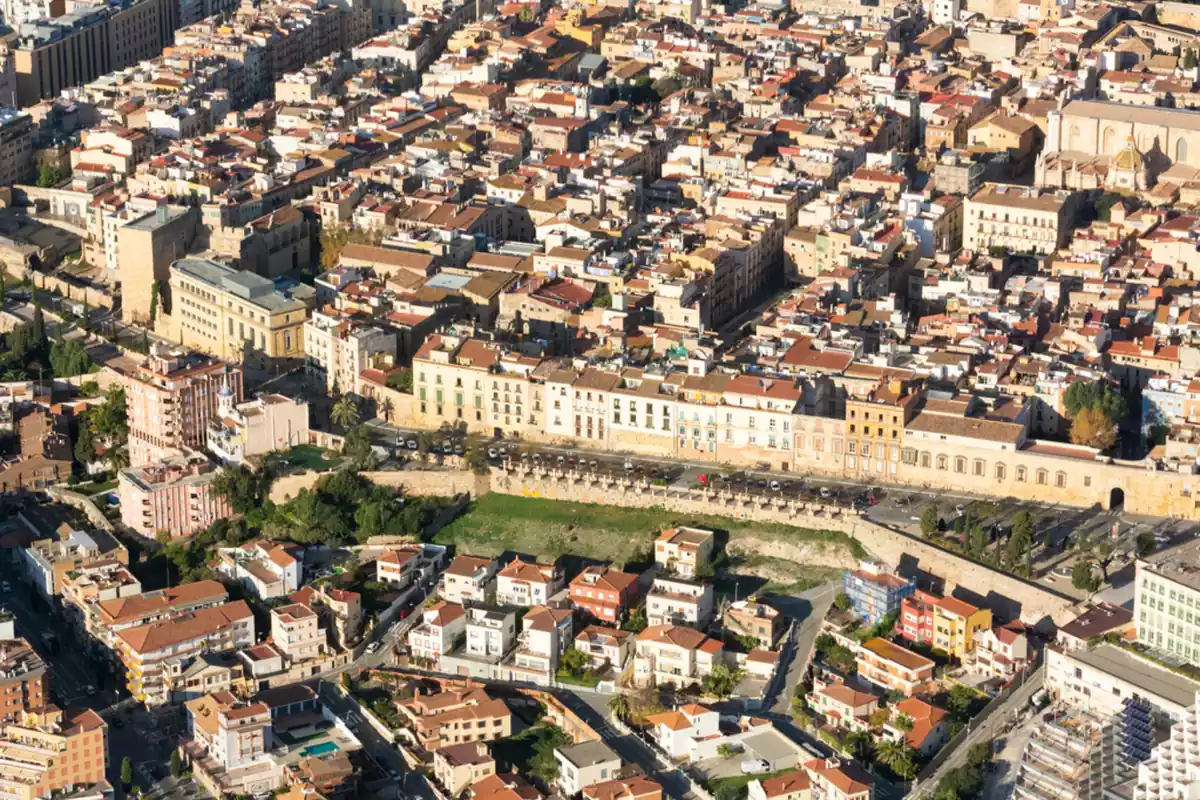 Imatge aèria del passeig de Sant Antoni de Tarragona