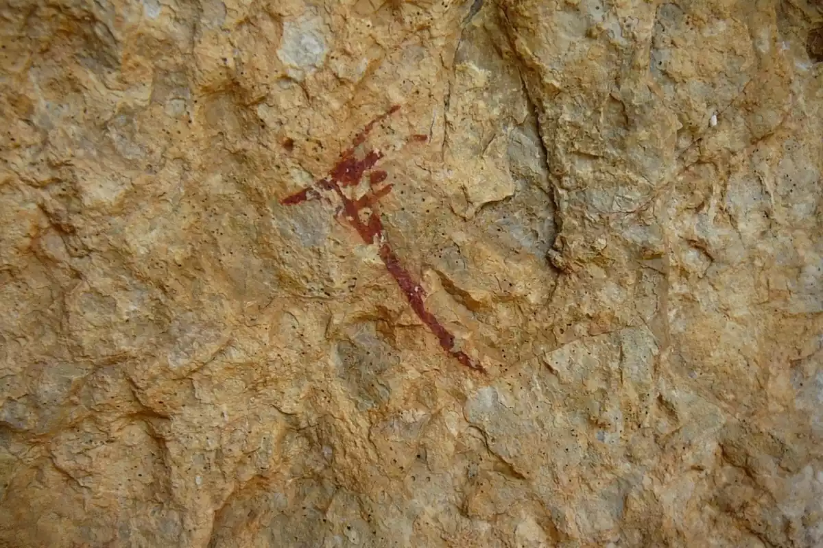Figura de la Balma d'en Roc, un dels conjunts d'art rupestre que s'ha protegit l'entorn a Vandellòs