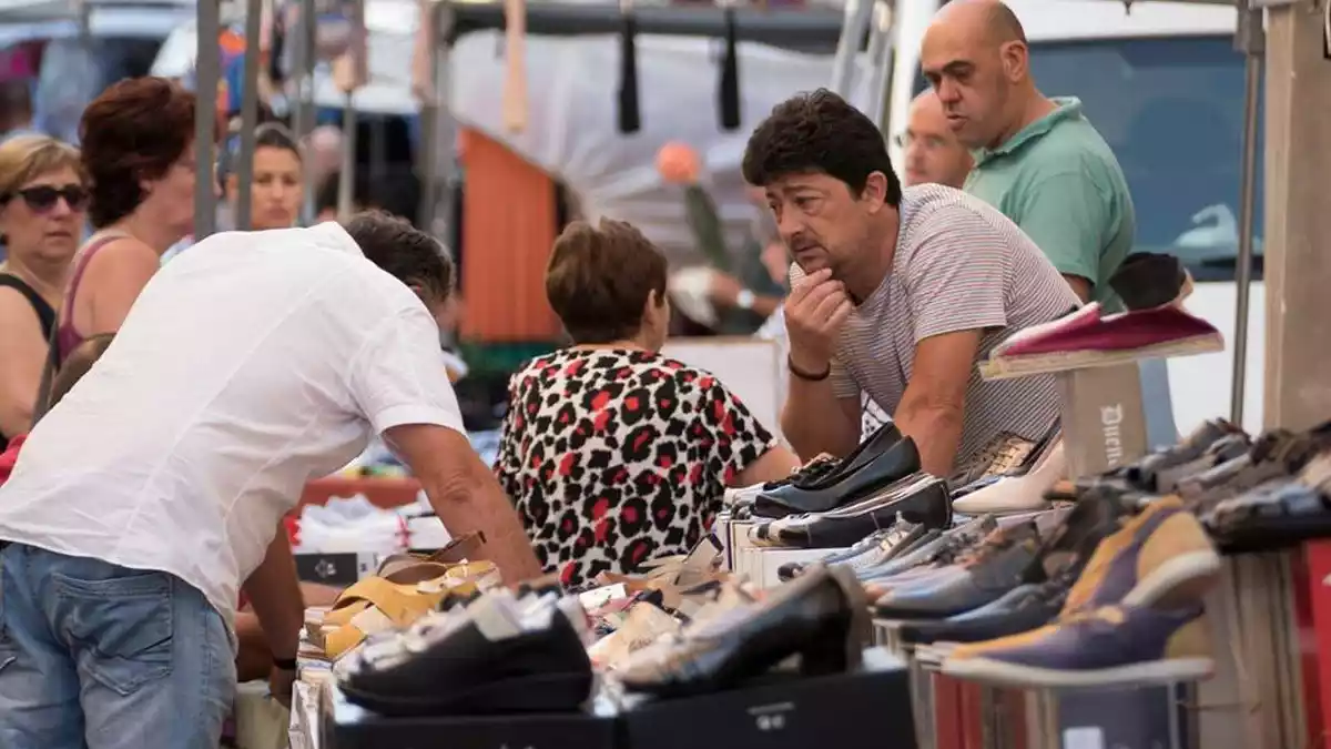 Mercat de la roba a Valls