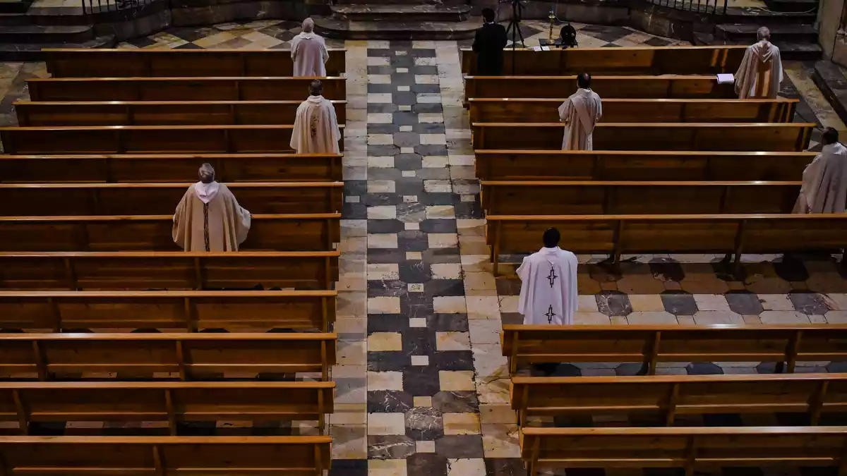 La Prioral de Sant Pere a Reus celebra el Dijous Sant en ple confinament