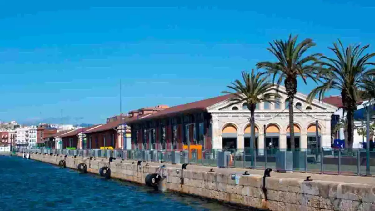 Port de Tarragona des de l'aigua