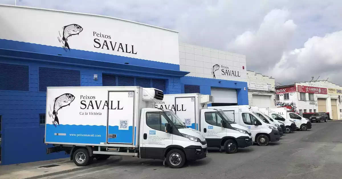 Camions Savall per repartir les comandes a domicili