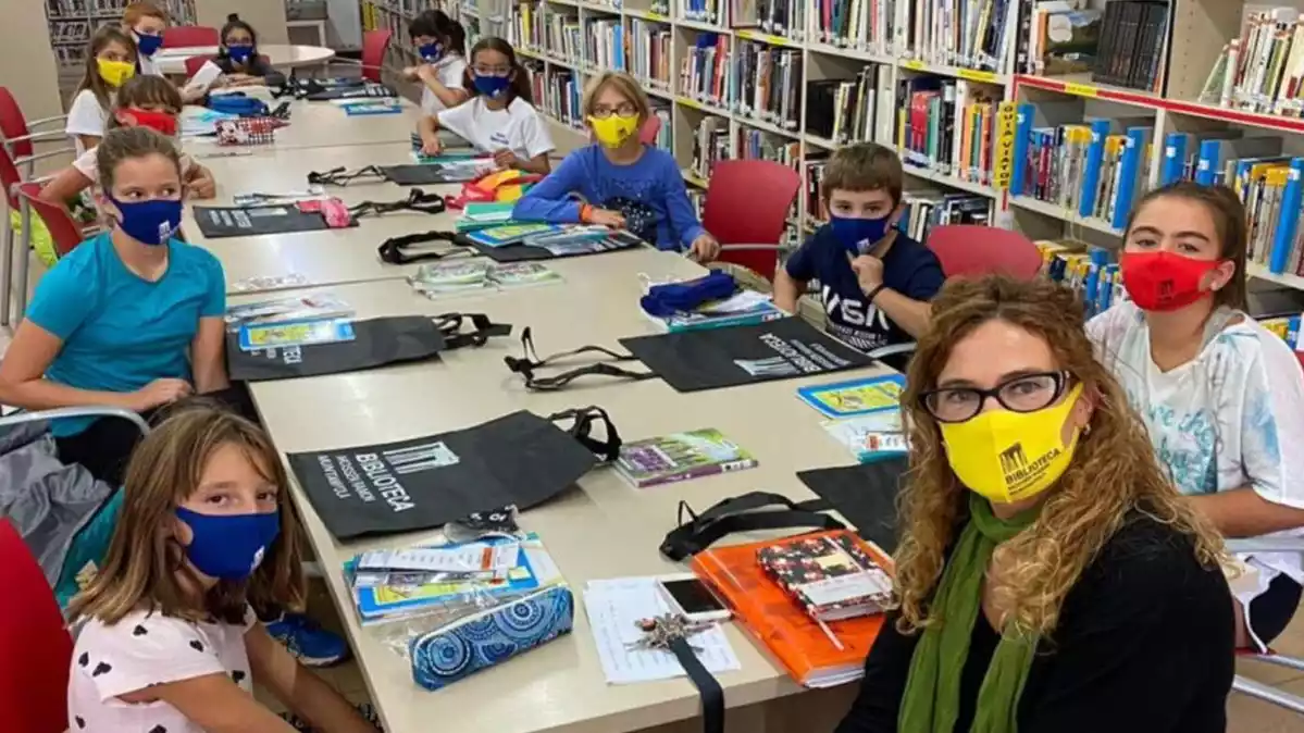 Assistents als clubs de lectura de la biblioteca de l'Espluga