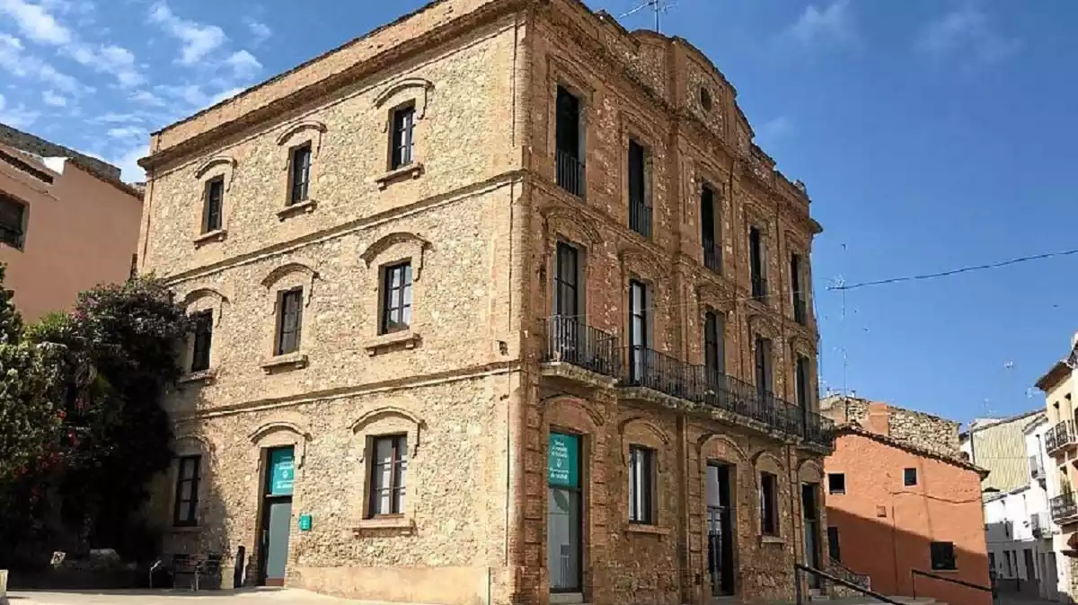 L'Ajuntament de Calafell.