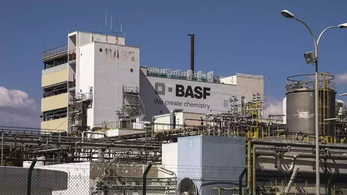 Exterior de l'empresa BASF
