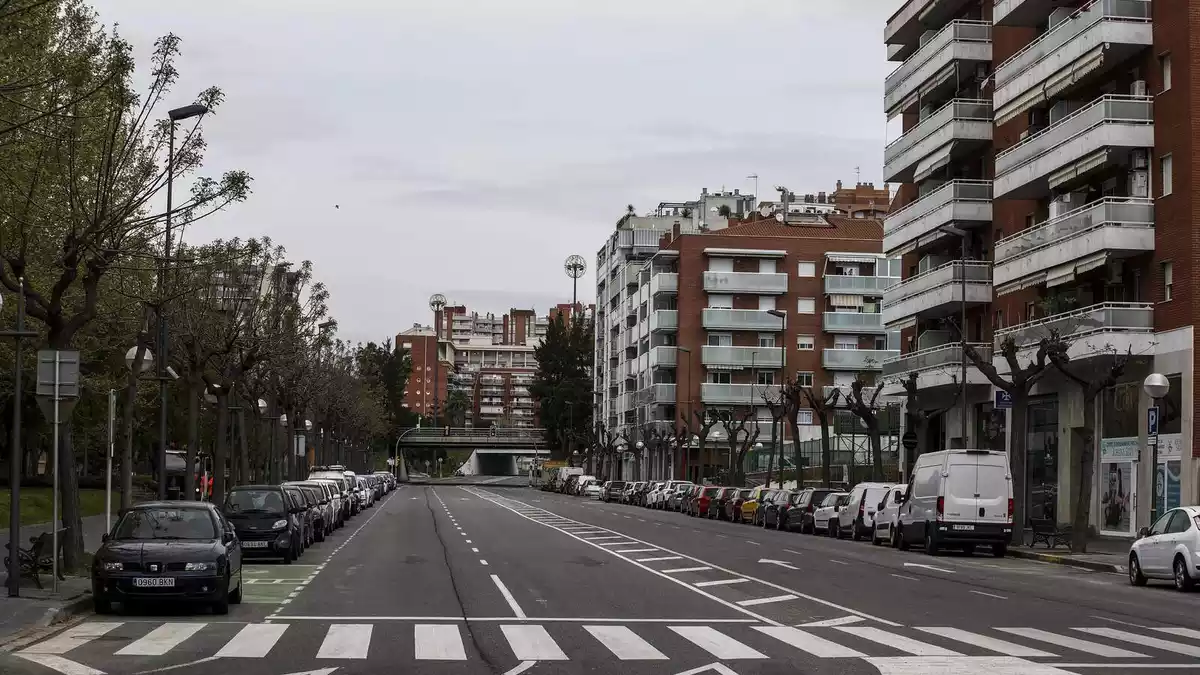 Imatge d'un tram de l'avinguda Vidal i Barraquer de Tarragona