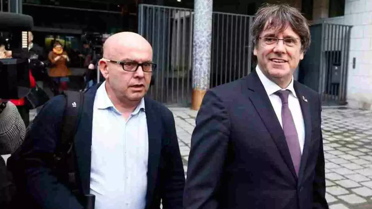 Carles Puigdemont i el seu advocat, Gonzalo Boye, a Bèlgica.