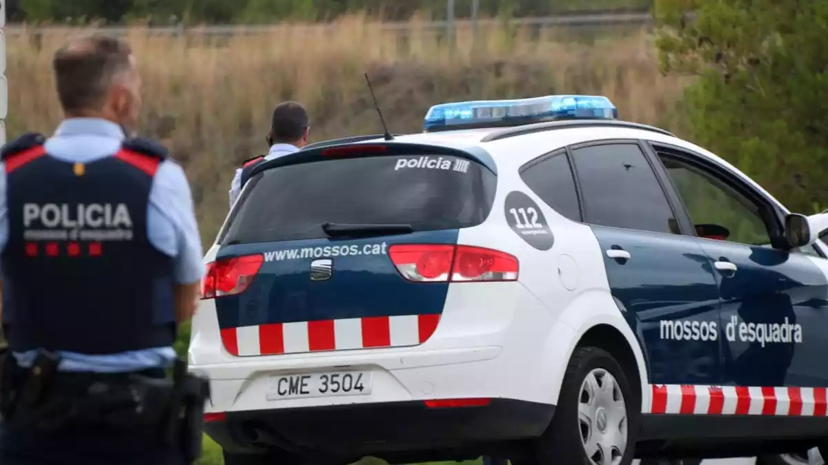 Els Mossos d'Esquadra, en un control.