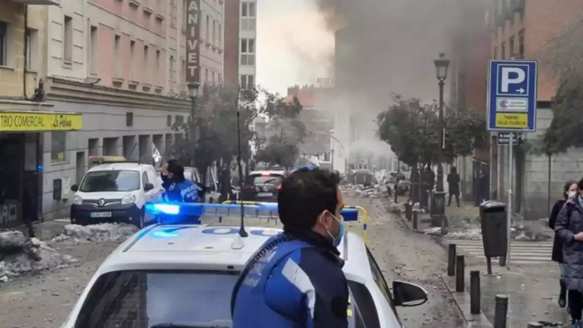 Imatge de l'explosió al carrer Toledo de Madrid.