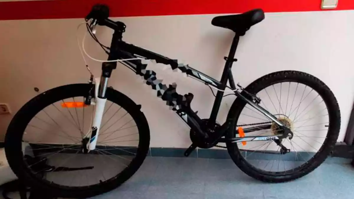 Una de les bicicletes robades en un domicili de Tarragona