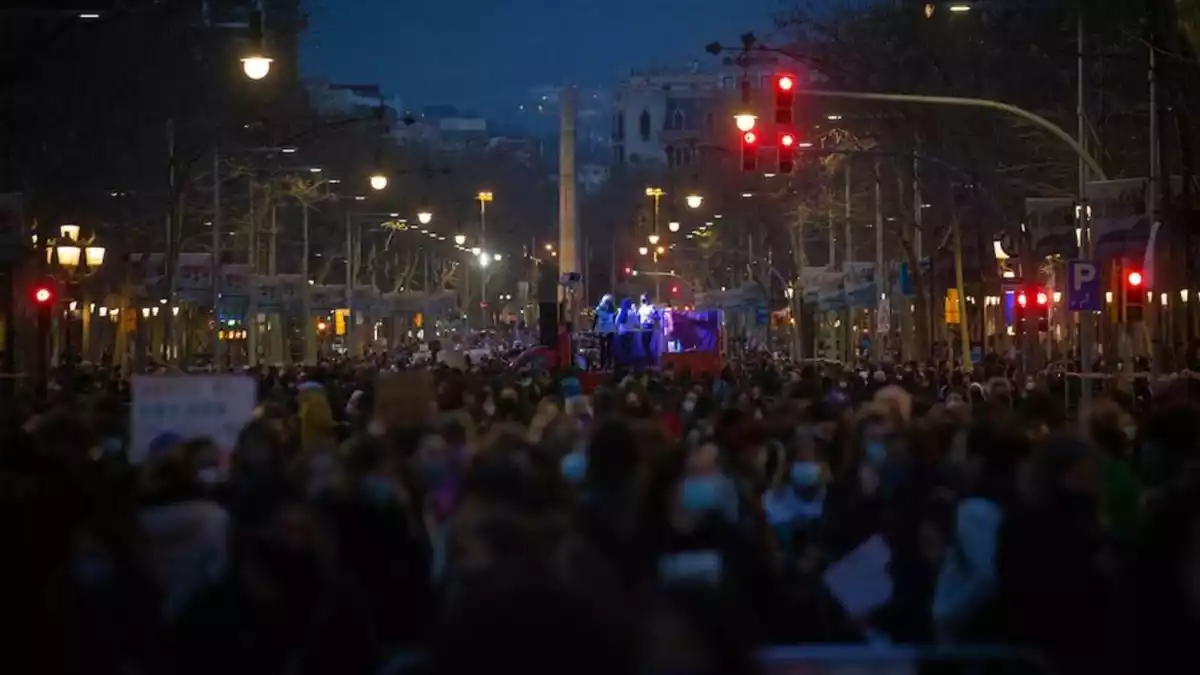 Estimen que més de 4.500 persones han participat en les concentracions feministes de Barcelona