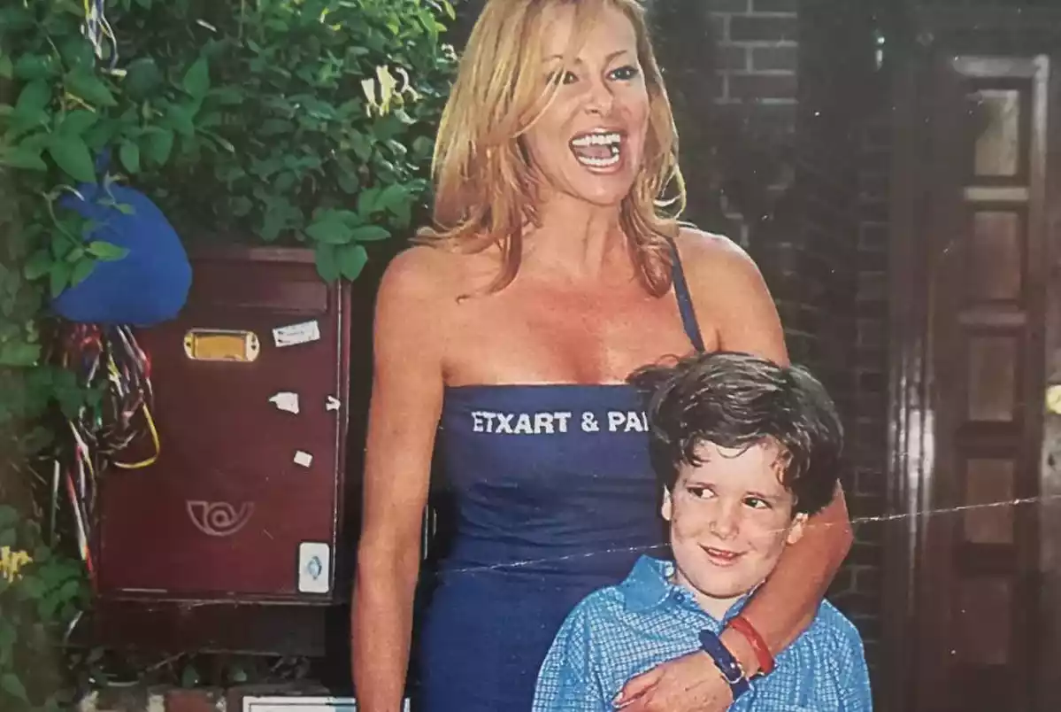 Ana Obregon junto a su hijo Álex en una imagen de archivo