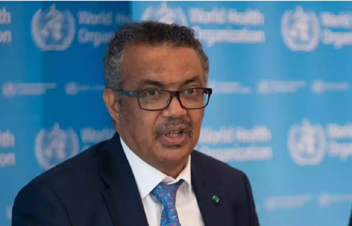 Tedros Adhanom Ghebreyesus (Director General de la Organización Mundial de la Salud) en rueda de prensa