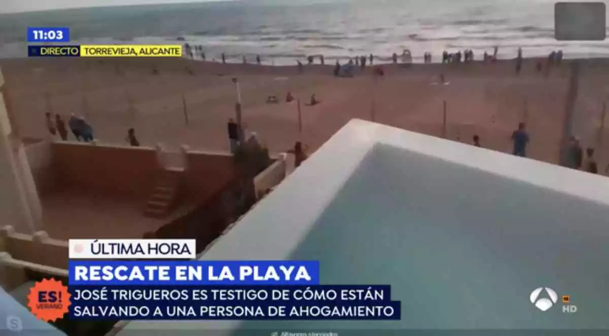 Un invitado de 'Espejo Público' narra en directo un ahogamiento en una playa de Torrevieja