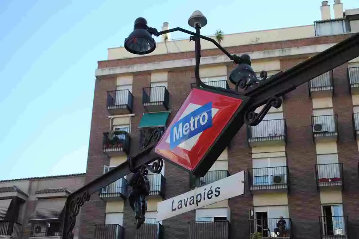 Parada de Metro de Lavapiés en Madrid