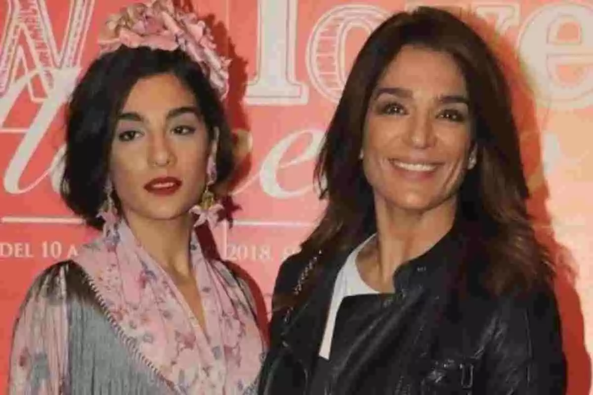 Raquel Bollo y su hija Alma