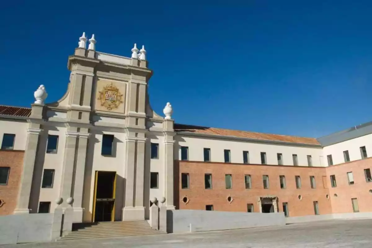 Patio del Cuartel del Conde Duque