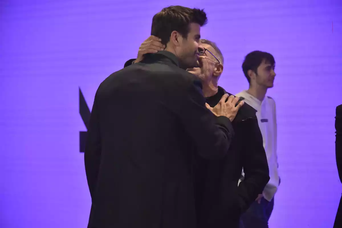 Joan Piqué i Gerard Piqué durant la presentació de la ‘Kings League’, el 27 de desembre de 2022, a Barcelona. Joan Piqué i Gerard Piqué durant la presentació de la ‘Kings League’, el 27 de desembre de 2022, a Barcelona.