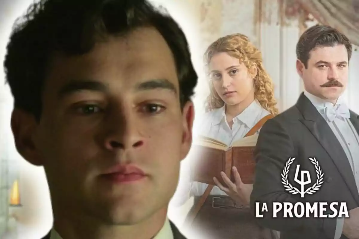 Primer pla d’Álvaro Quintana amb expressió seriosa i al fons una dona amb un llibre i un home amb bigoti vestits d’època al costat del logotip de ‘La Promesa’.