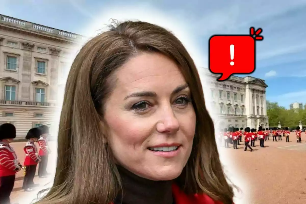 Kate Middleton en primer pla davant el Palau de Buckingham amb guàrdies i una icona d’advertència vermella.