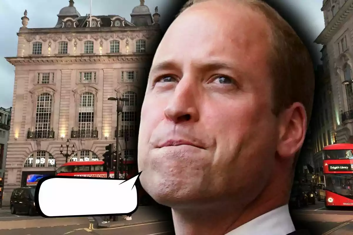 Primer pla del príncep Guillem amb expressió seriosa i un globus buit sobre un fons de Londres amb edificis antics i autobusos vermells.